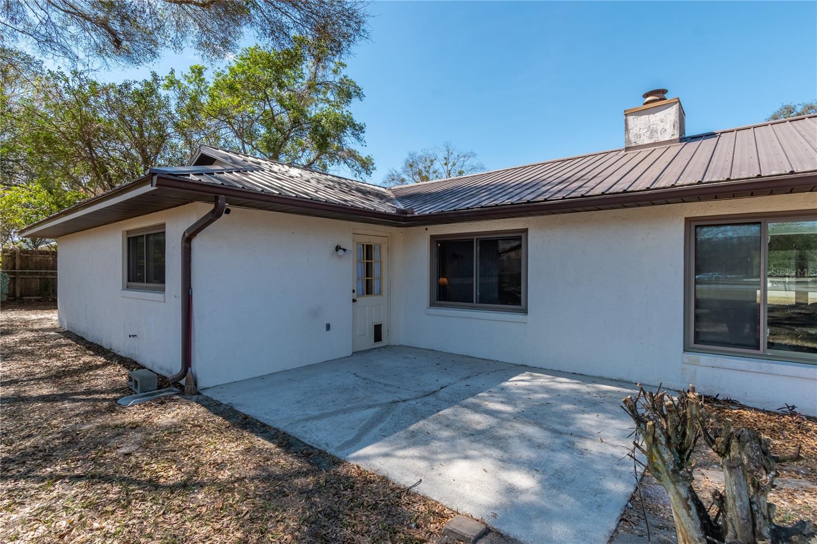 PINE OAK ESTATE - Residential