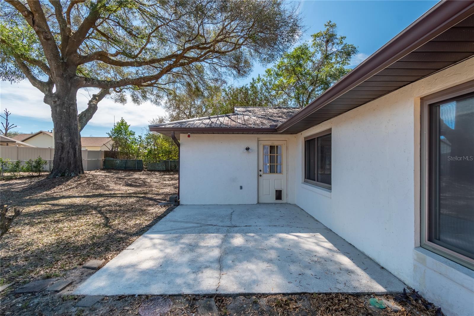 PINE OAK ESTATE - Residential