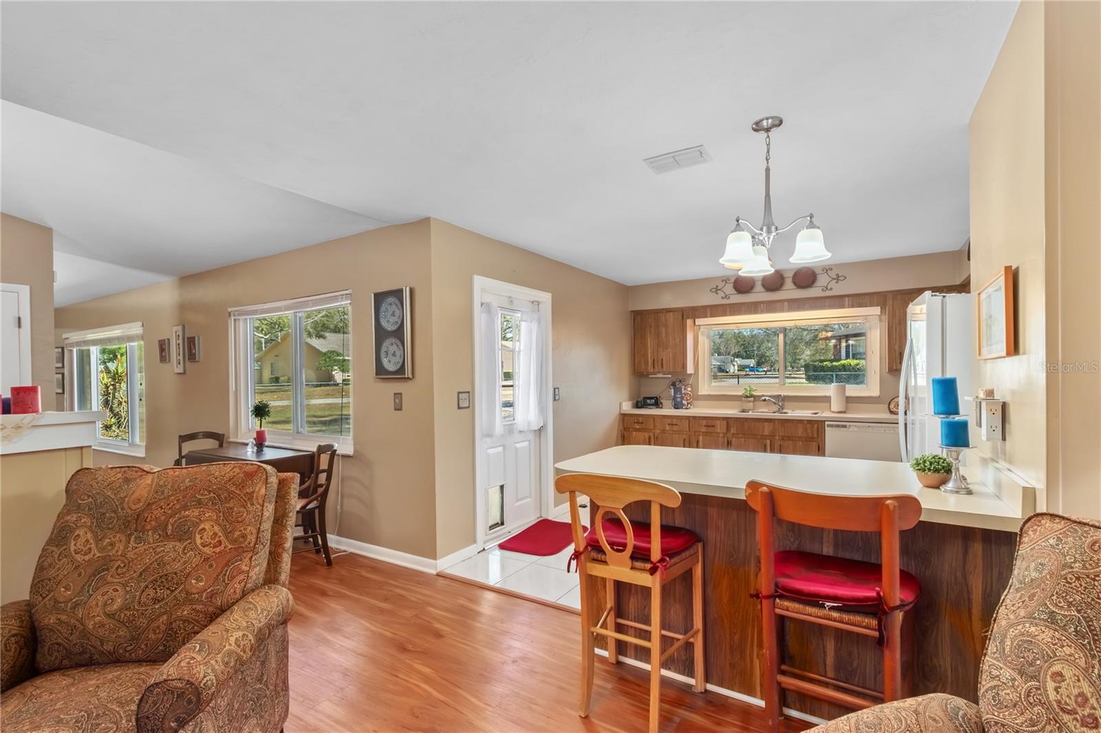 PINE OAK ESTATE - Residential