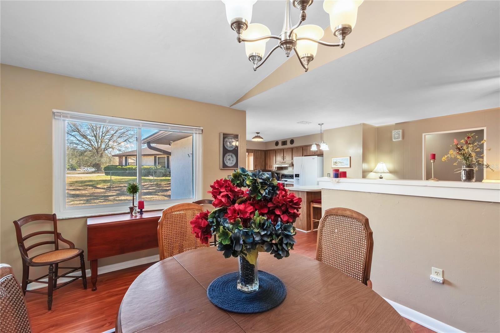 PINE OAK ESTATE - Residential