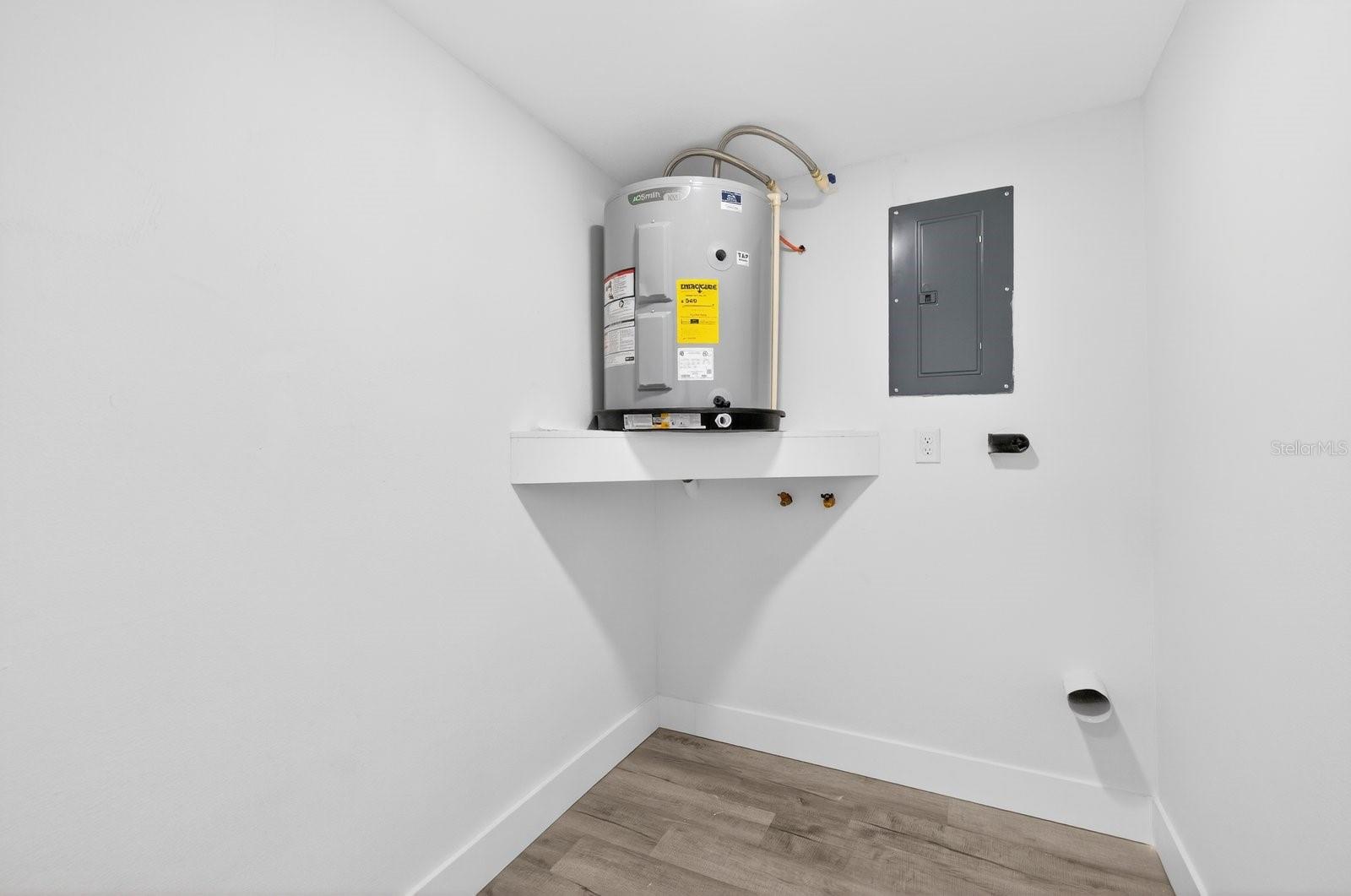 HOLIDAY LAKE ESTATES - Residential