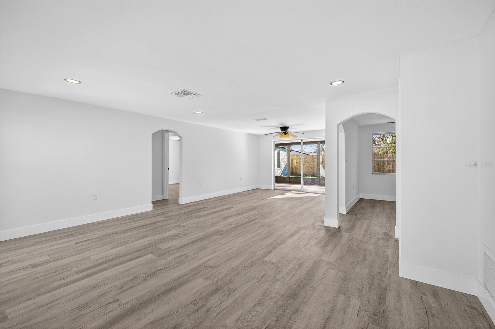 HOLIDAY LAKE ESTATES - Residential