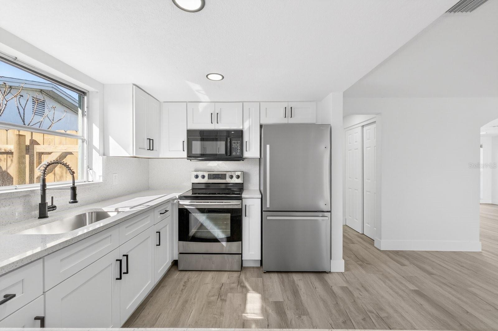 HOLIDAY LAKE ESTATES - Residential