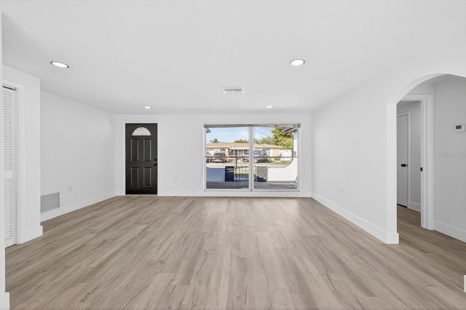 HOLIDAY LAKE ESTATES - Residential