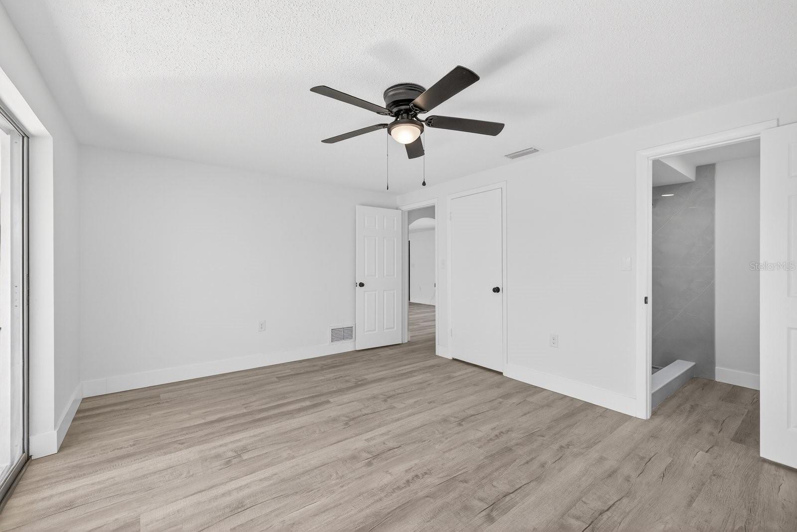 HOLIDAY LAKE ESTATES - Residential