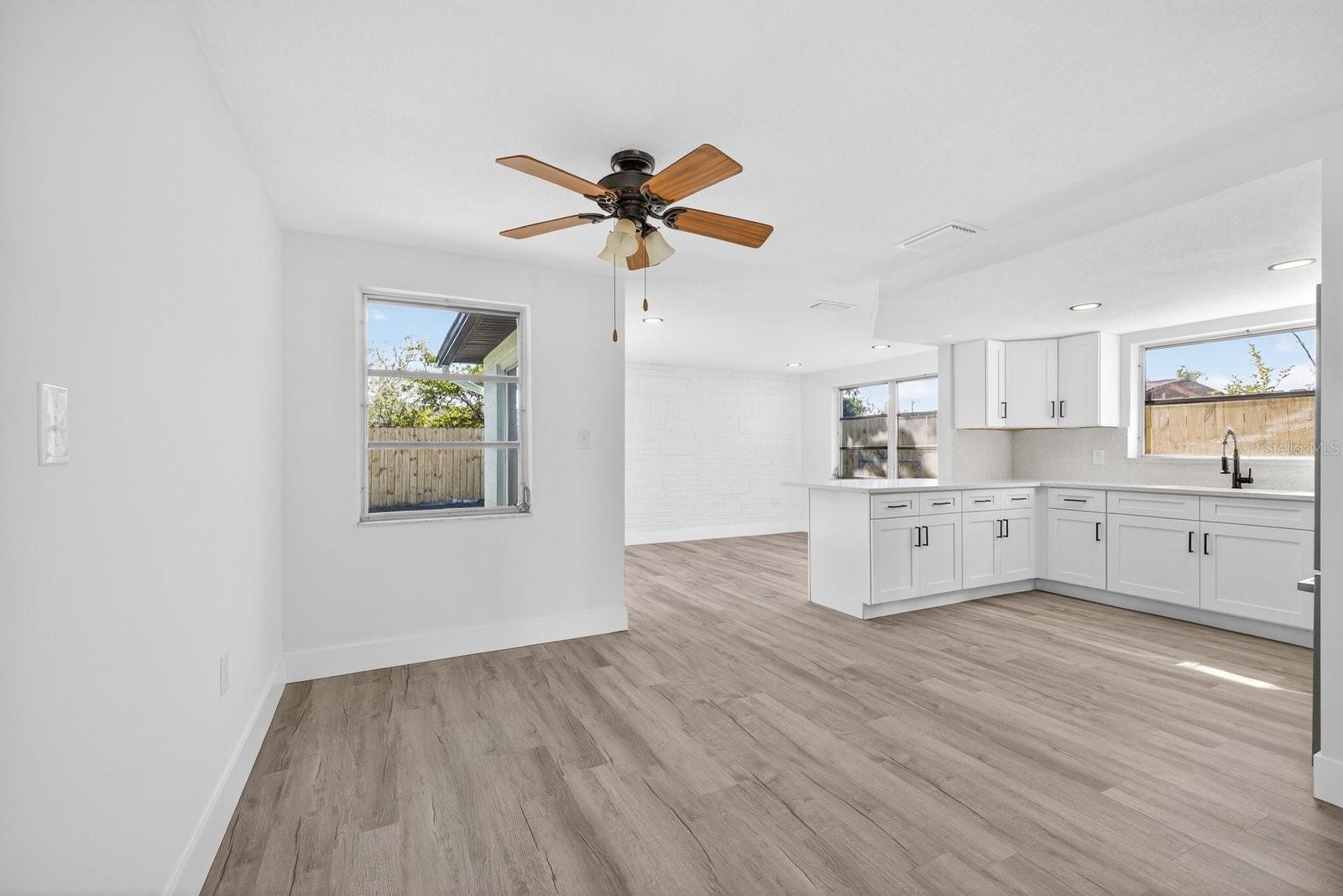 HOLIDAY LAKE ESTATES - Residential