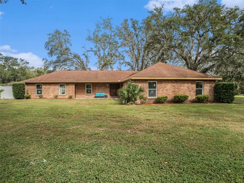 A home in VALRICO