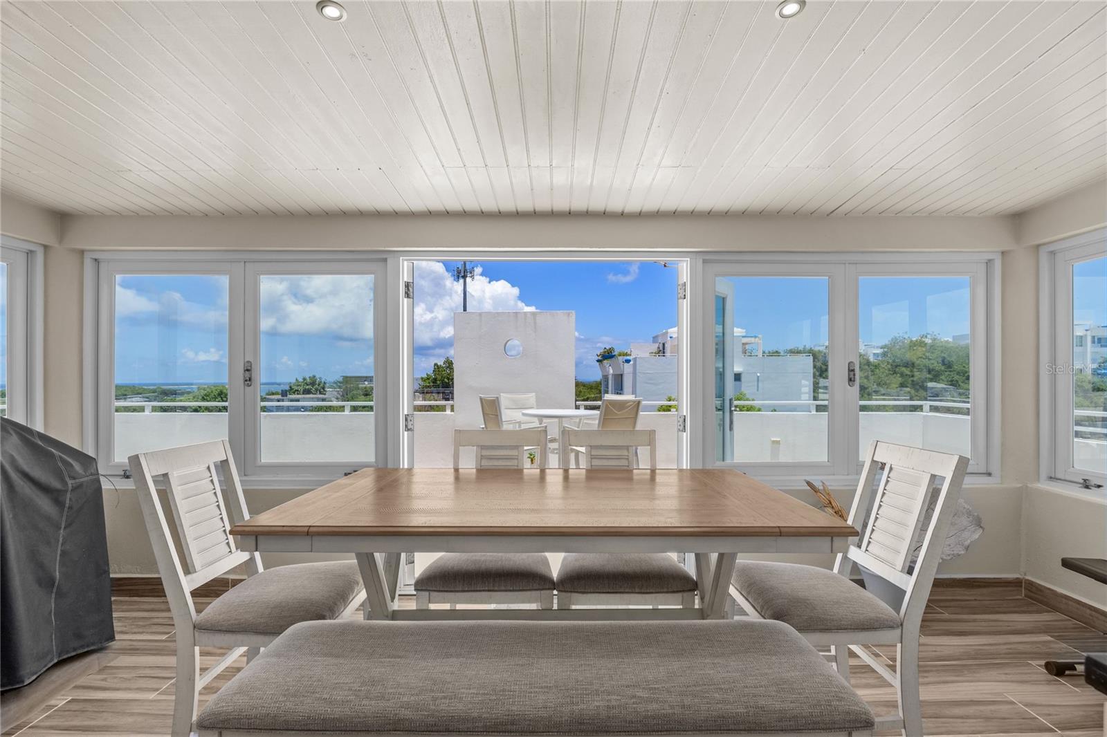 OCEAN CLUB - Residential