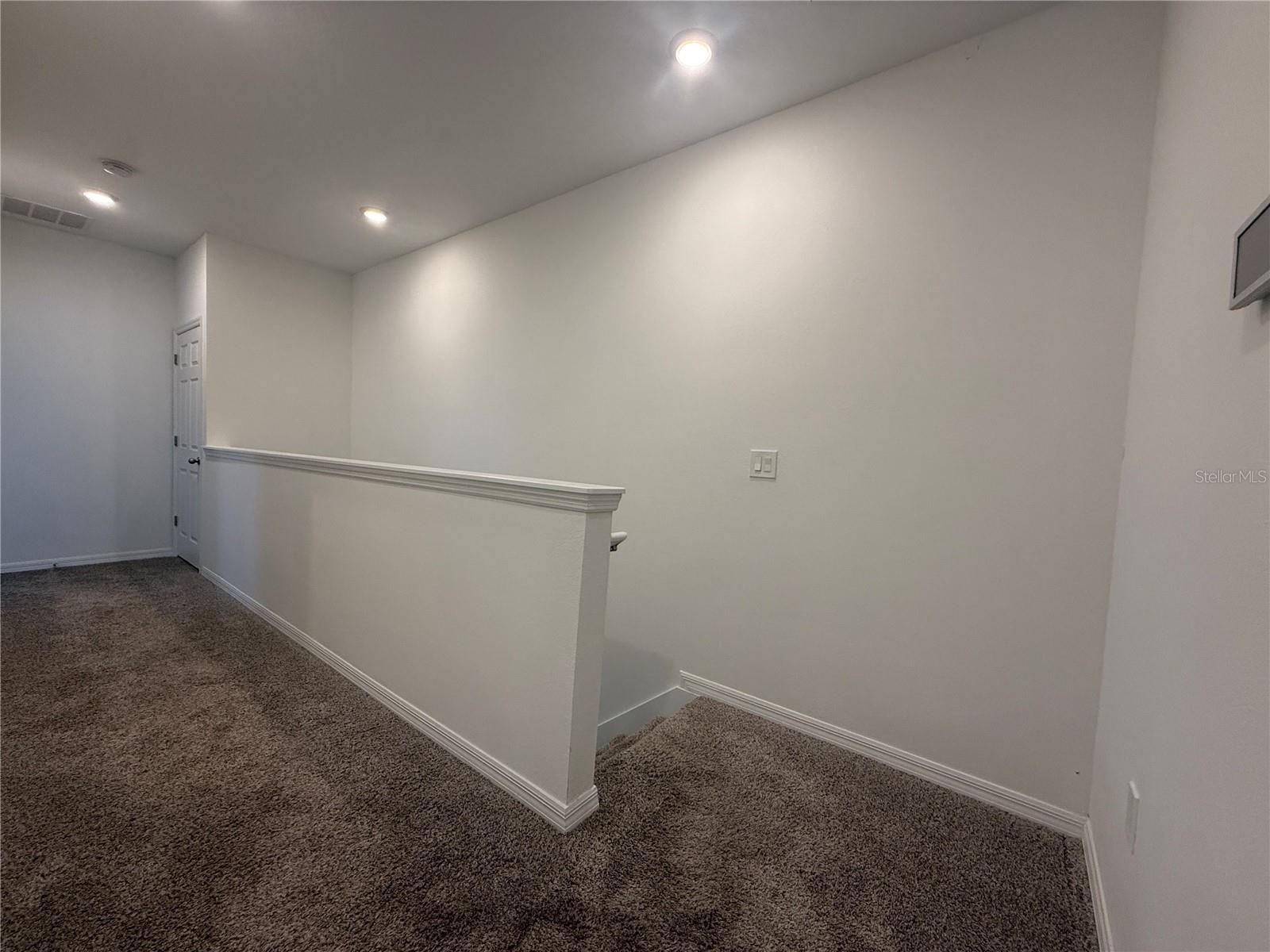 ARBORS/MDW WOODS - Residential Lease