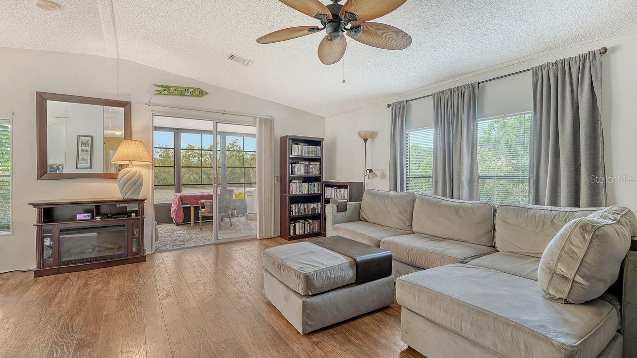 HARBOR COVE - Residential