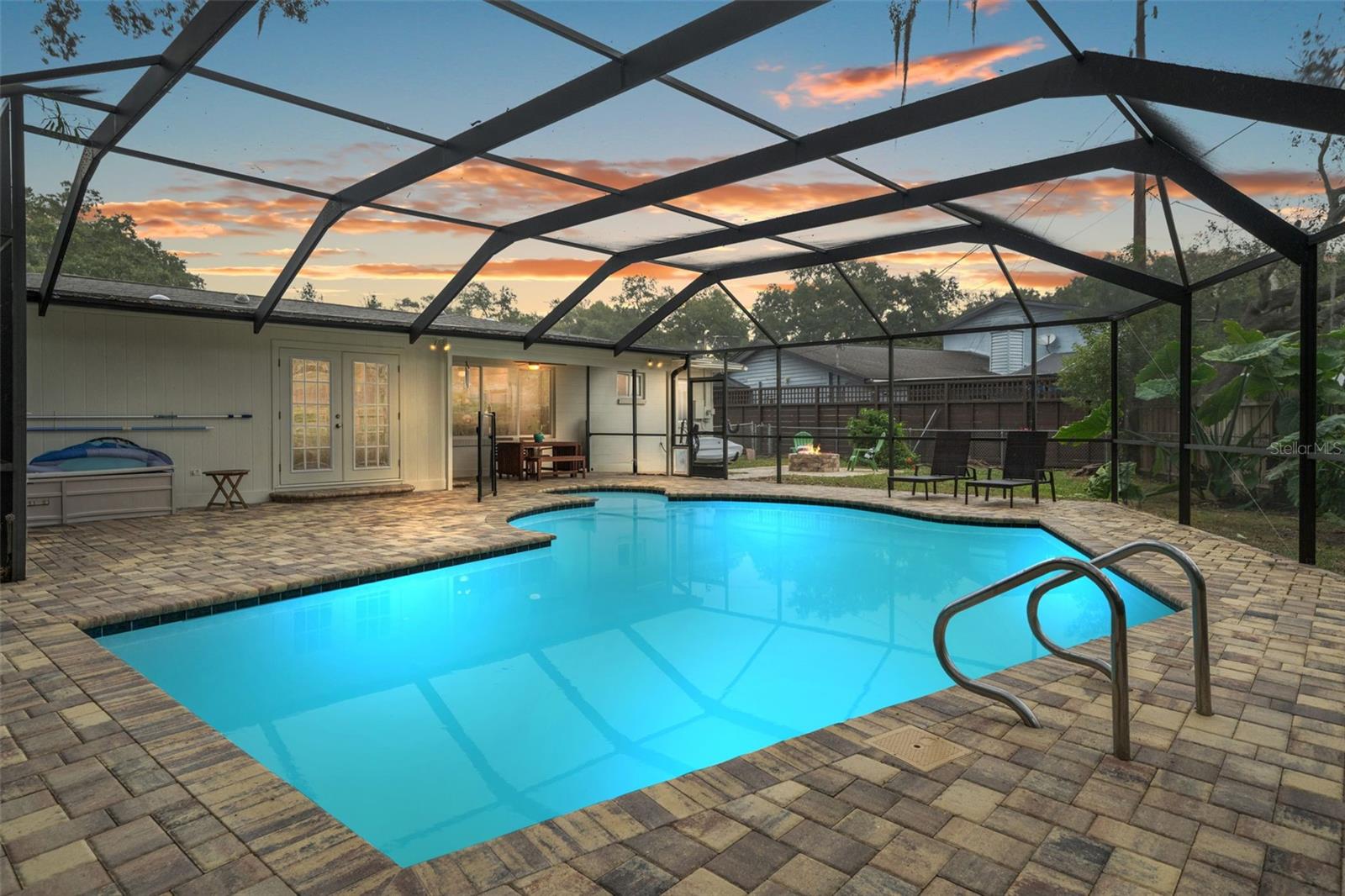 CARROLLWOOD SUB UNIT 10 - Residential
