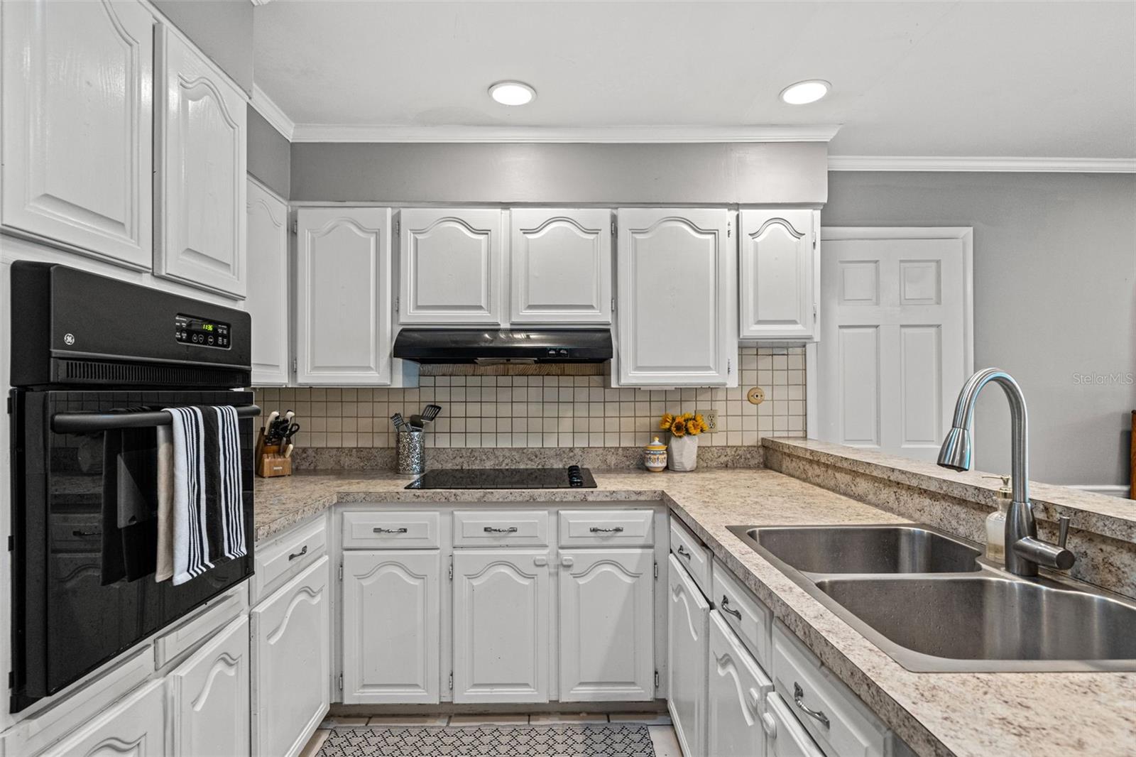 CARROLLWOOD SUB UNIT 10 - Residential