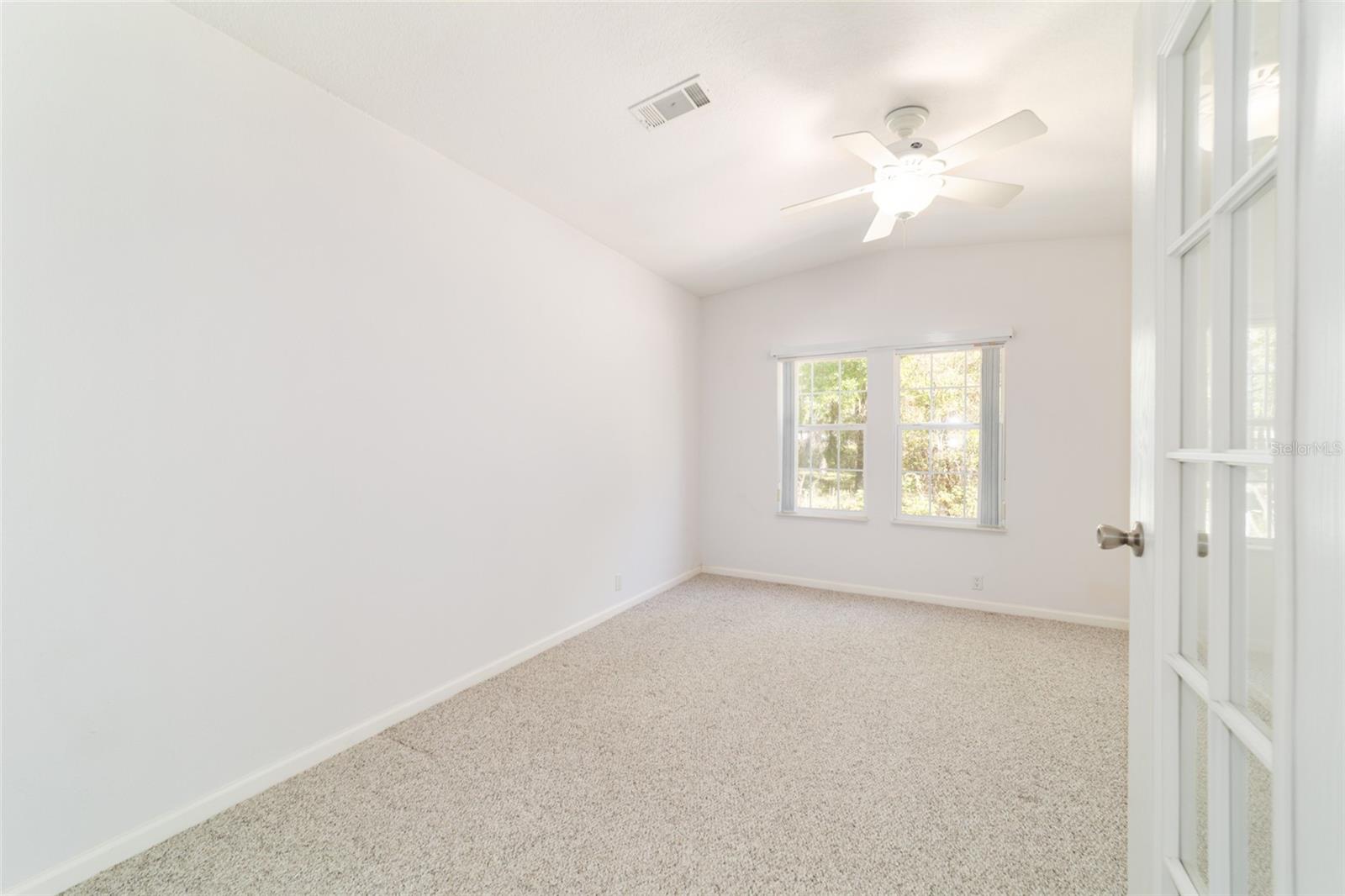 CIRCLE SQUARE RANCHES - Residential