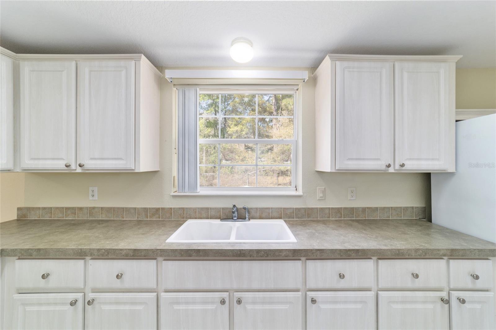 CIRCLE SQUARE RANCHES - Residential