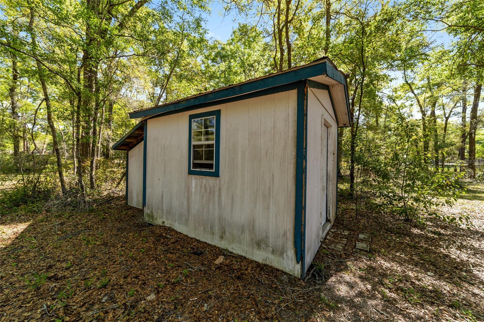 CIRCLE SQUARE RANCHES - Residential