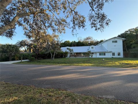 2559 RAINBOW DRIVE FORT PIERCE FL 34981
