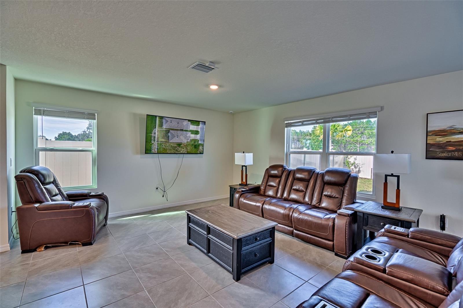 AVALON WOODS PH 3 PB 39 PG 14 - Residential Lease