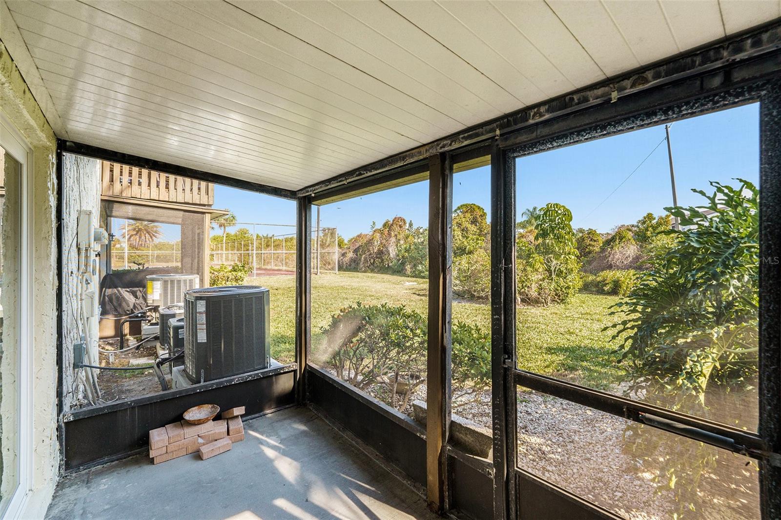 PEPPERTREE LAKE CONDO - Residential