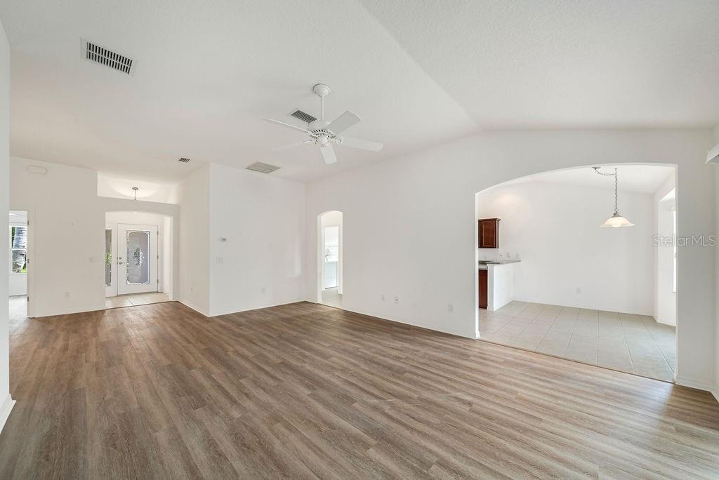 2382 ANITA WAY