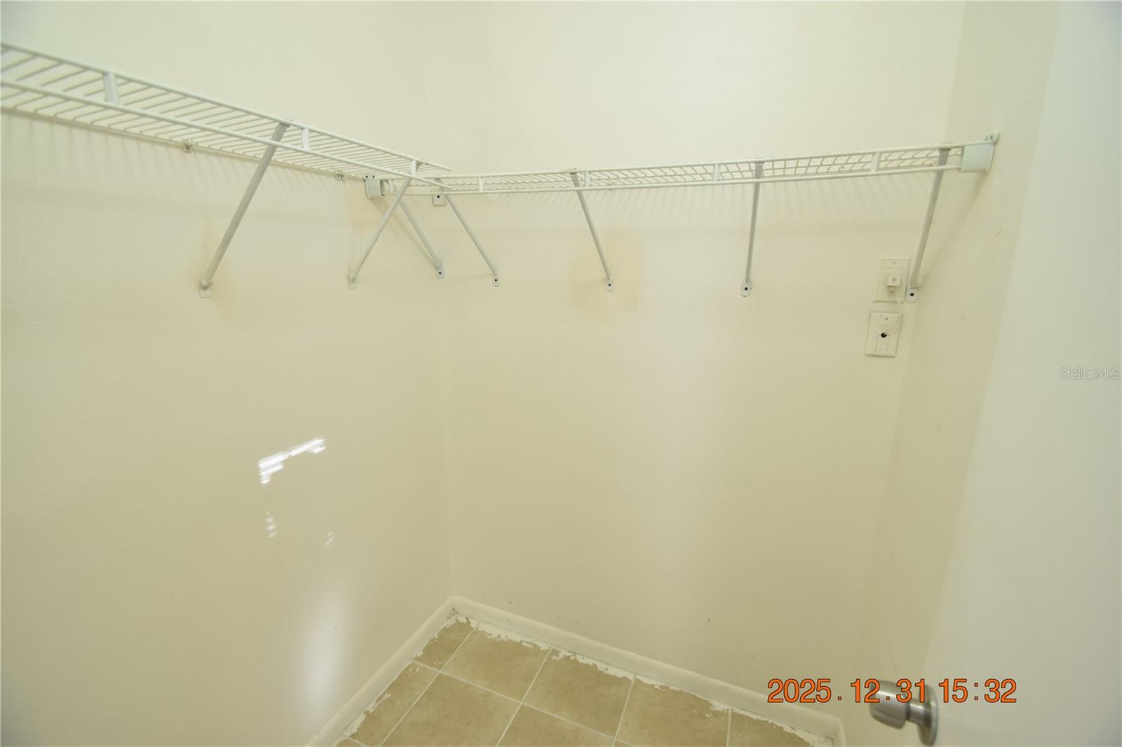 UNPLATTED - Residential Lease