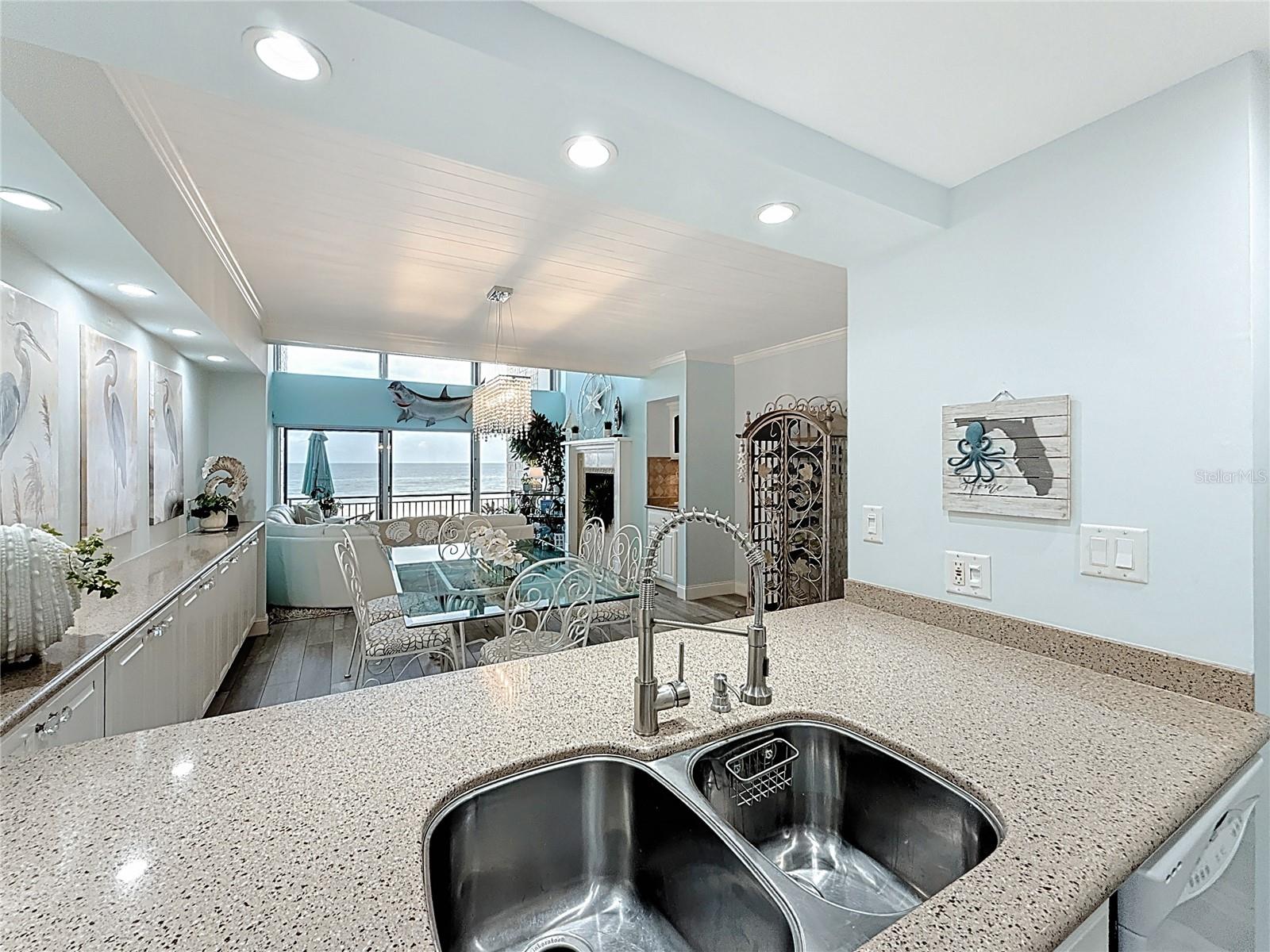 700 WEST CONDO - Residential