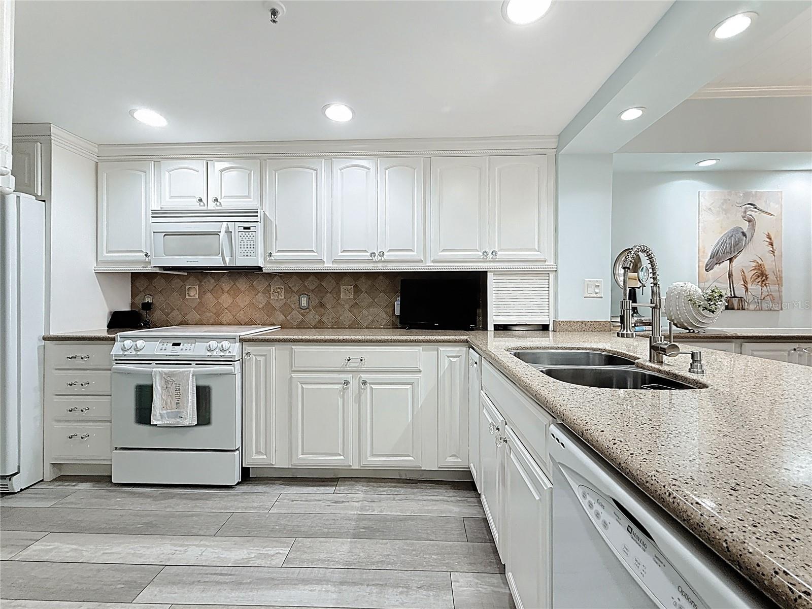 700 WEST CONDO - Residential