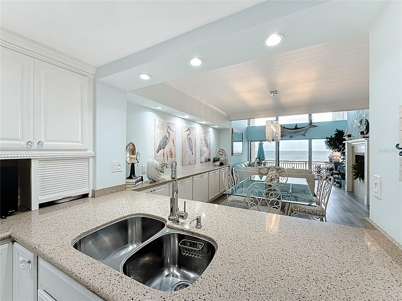 700 WEST CONDO - Residential