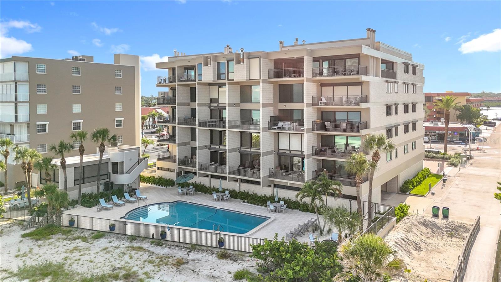 700 WEST CONDO - Residential