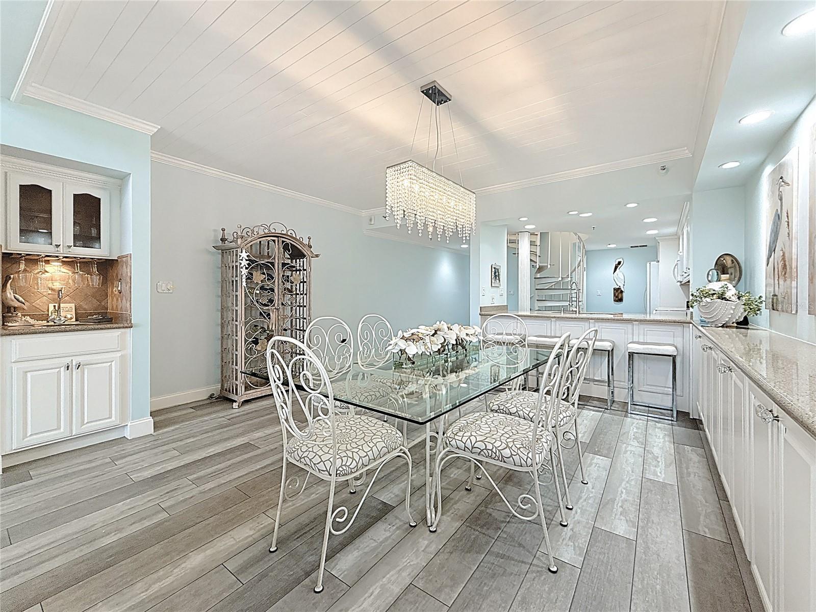 700 WEST CONDO - Residential