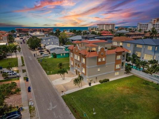 138 175TH AVE E, REDINGTON SHORES, FL 33708 - Image 2a1df78065ff5ce3bfa77c9d046af207/2280307853