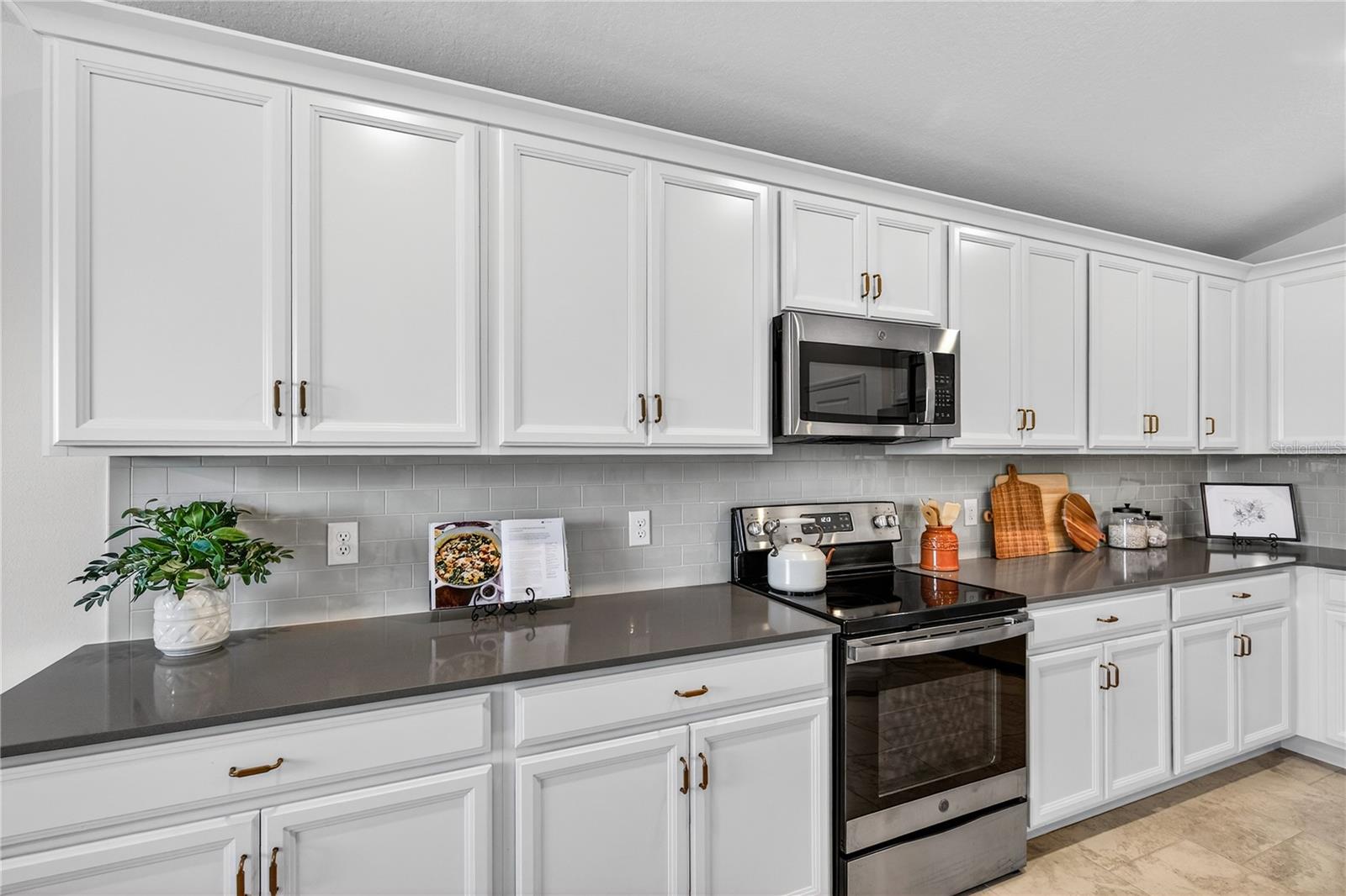 STONEYBROOK HILLSB - Residential