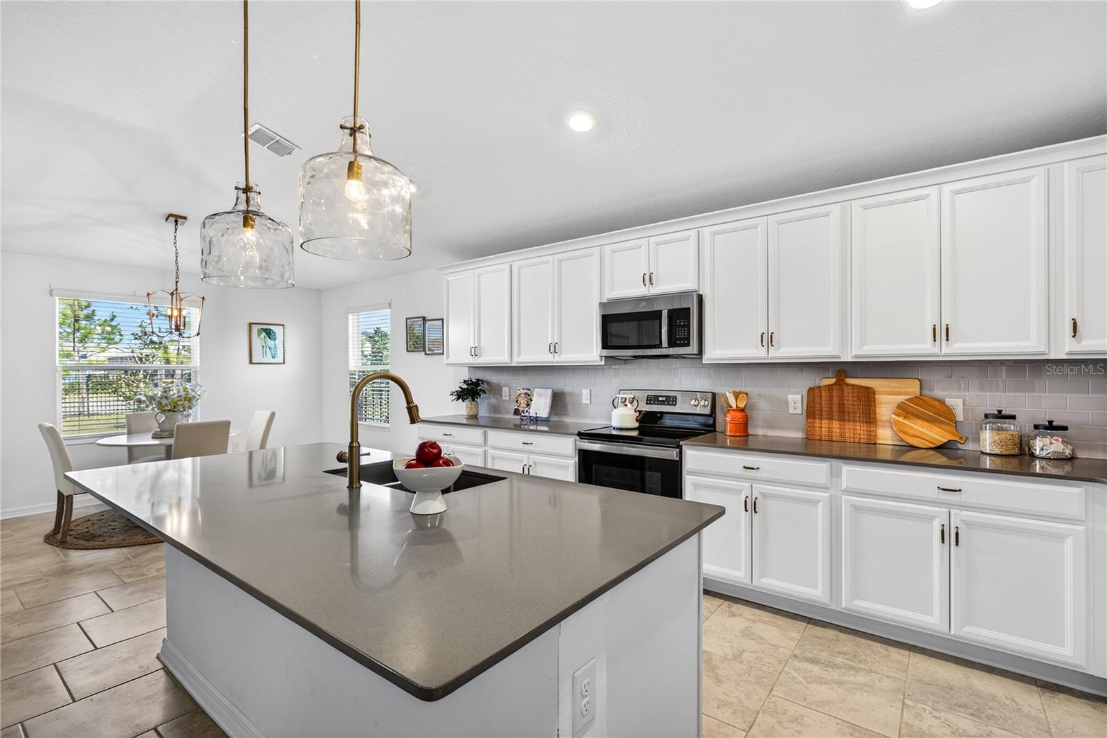 STONEYBROOK HILLSB - Residential