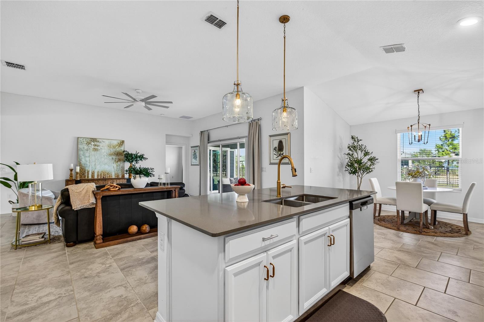 STONEYBROOK HILLSB - Residential