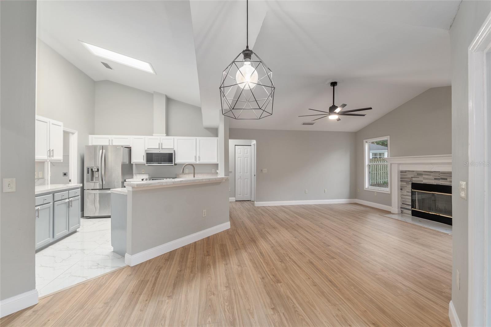 EAGLE POINT CLUSTER PH 1 - Residential