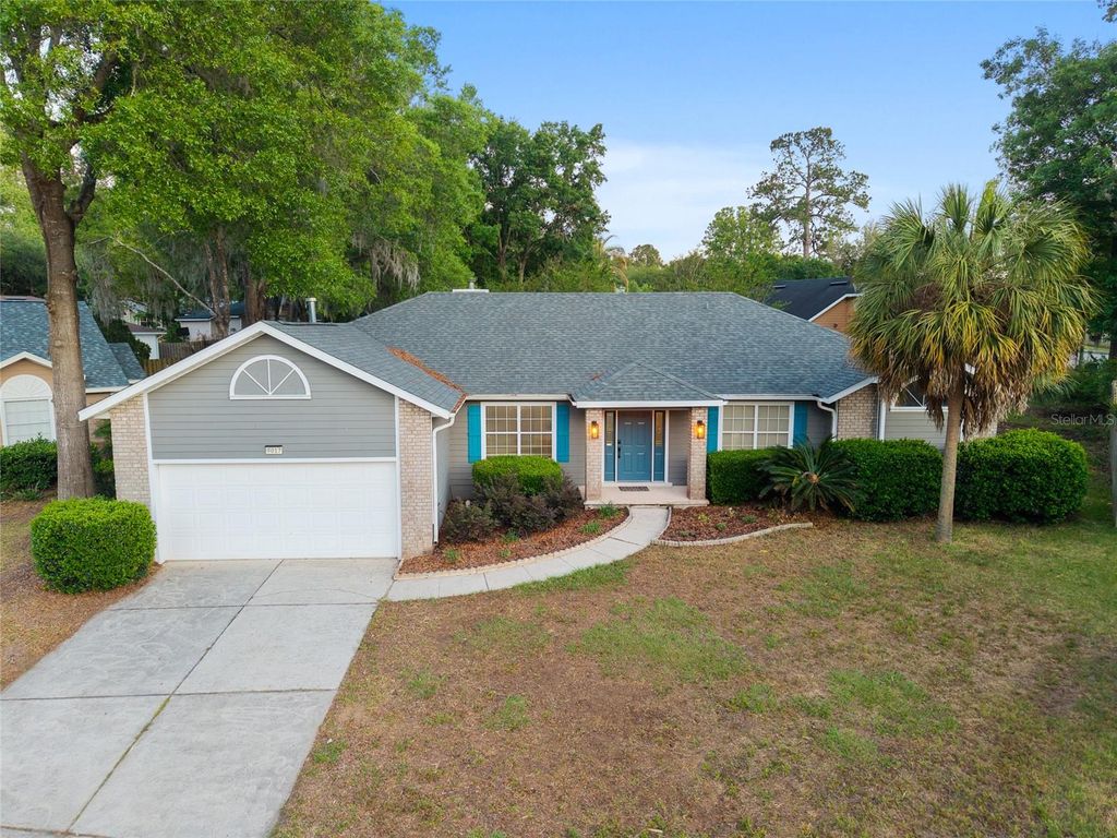 Photo of 9017 NW 16th Lane, Gainesville, FL 32606 (MLS # GC539731)