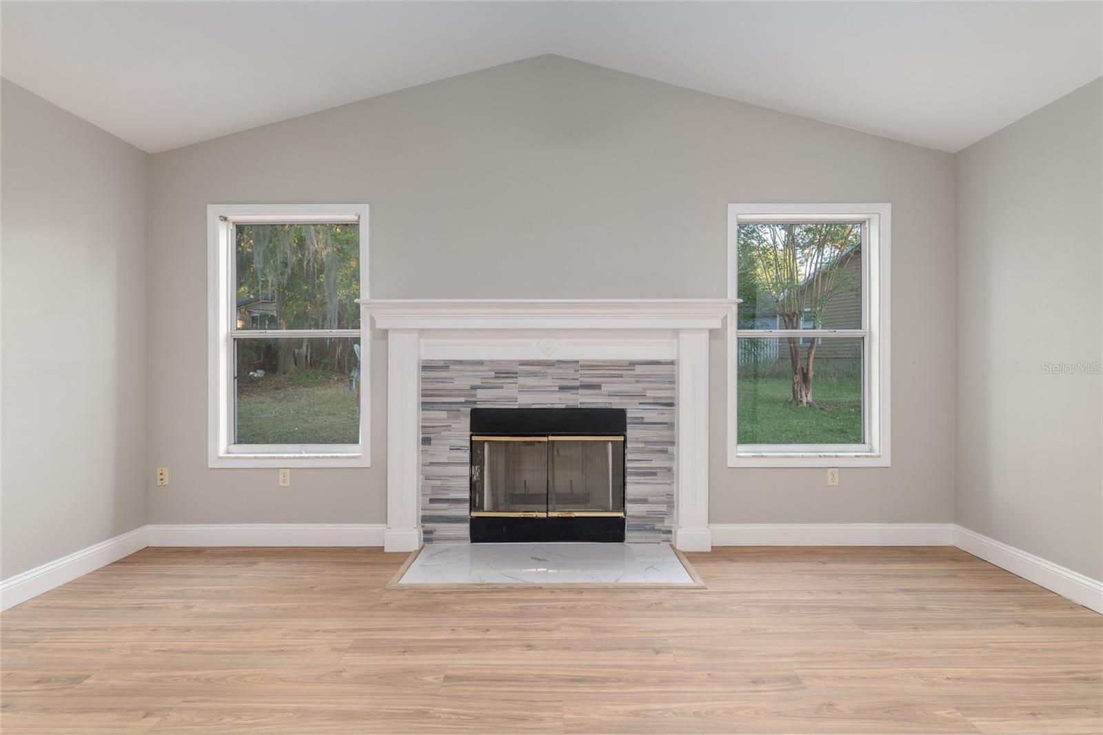 EAGLE POINT CLUSTER PH 1 - Residential