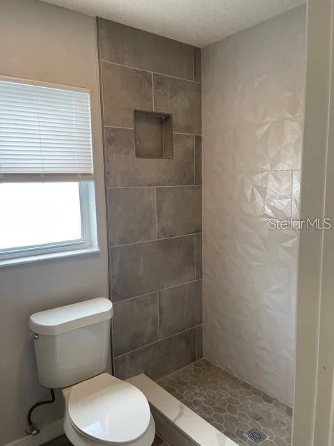 RUSTIC OAKS 1ST ADD - Residential Lease