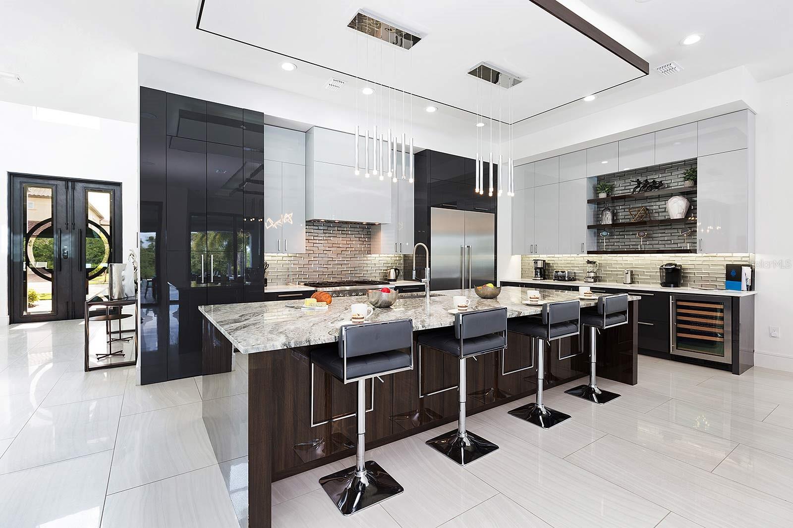 REUNION WEST VLGS NORTH - Residential