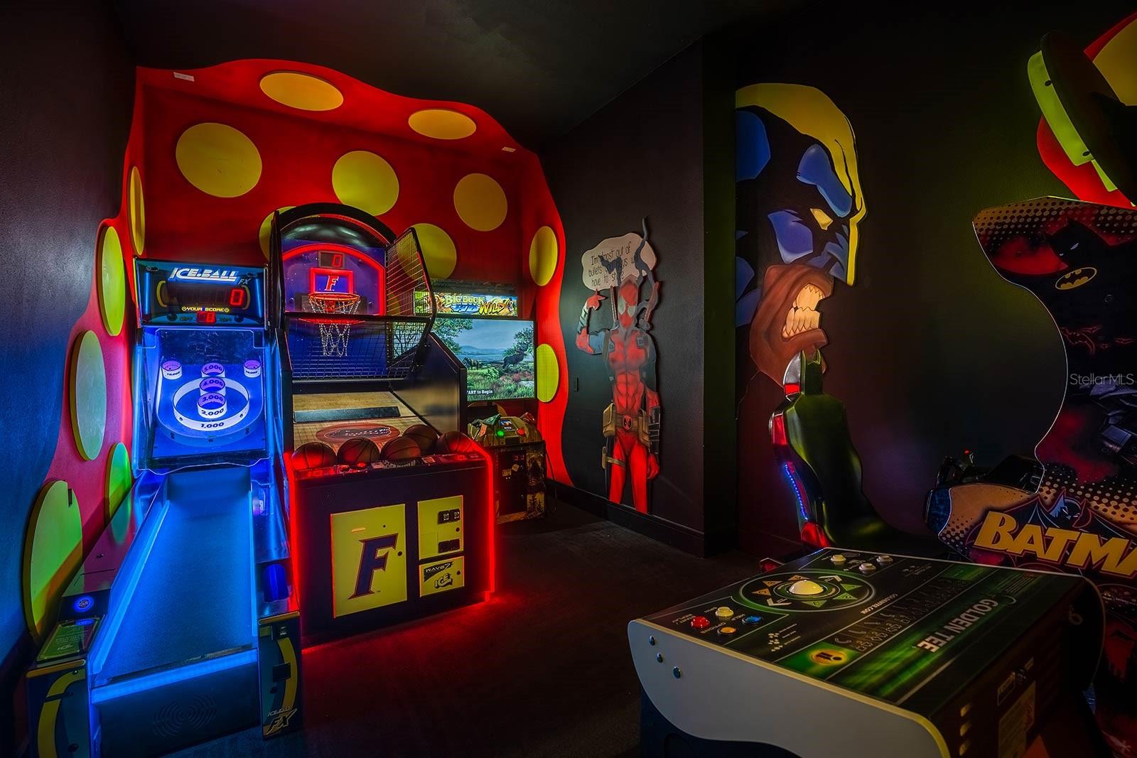 REUNION WEST VLGS NORTH - Residential