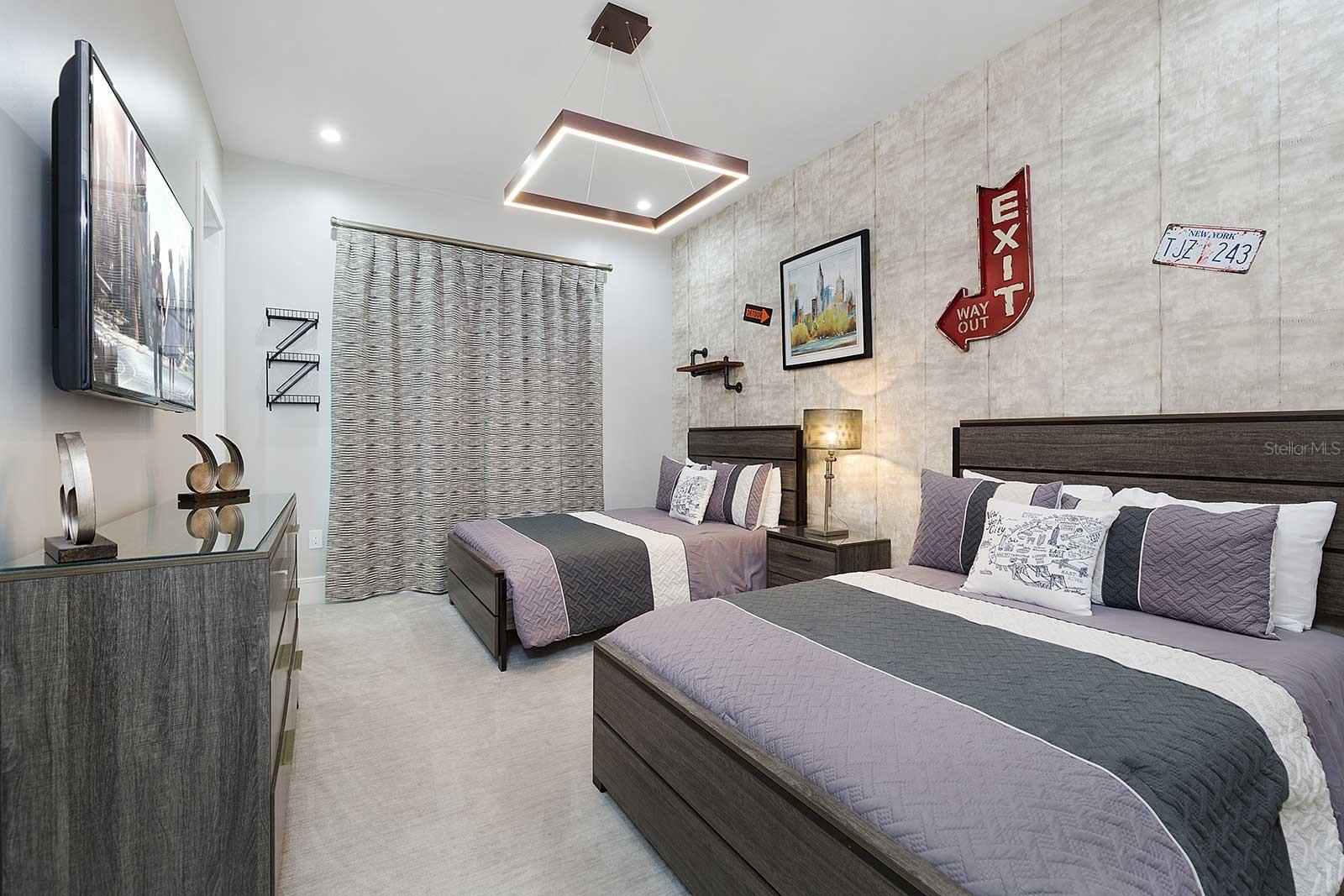 REUNION WEST VLGS NORTH - Residential