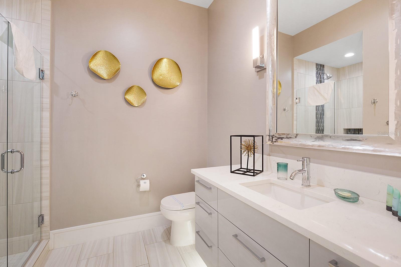 REUNION WEST VLGS NORTH - Residential