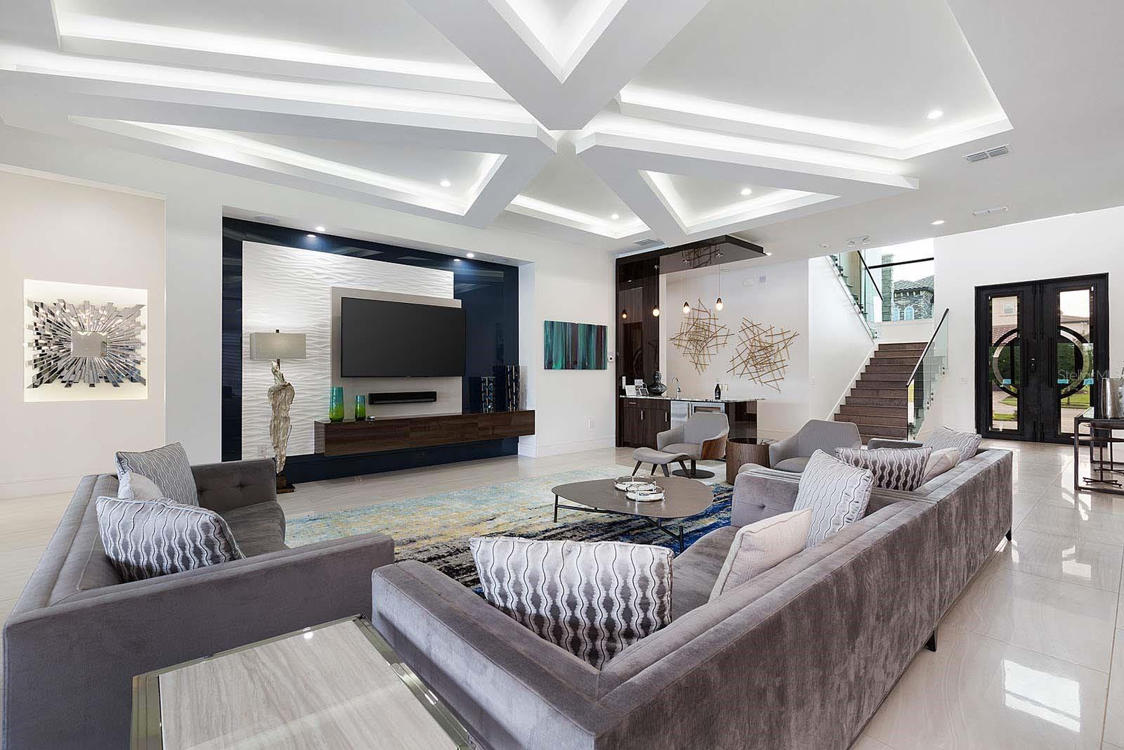 REUNION WEST VLGS NORTH - Residential