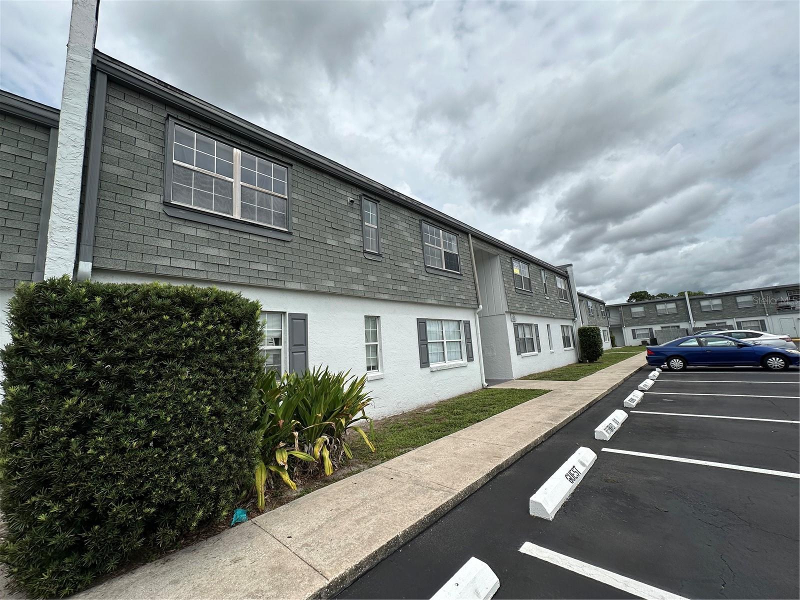 GOLFSIDE VILLAS CONDO - Residential