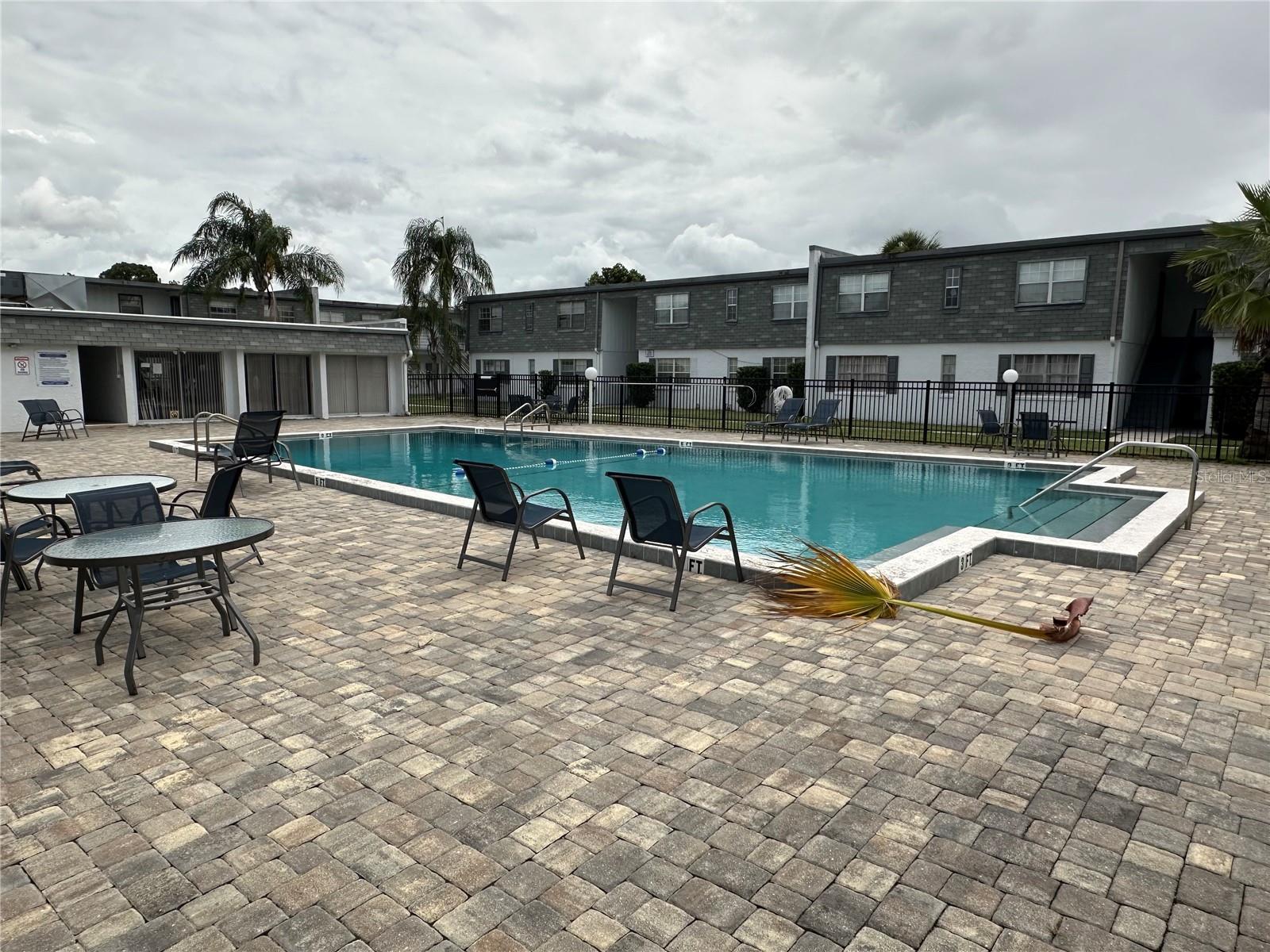 GOLFSIDE VILLAS CONDO - Residential