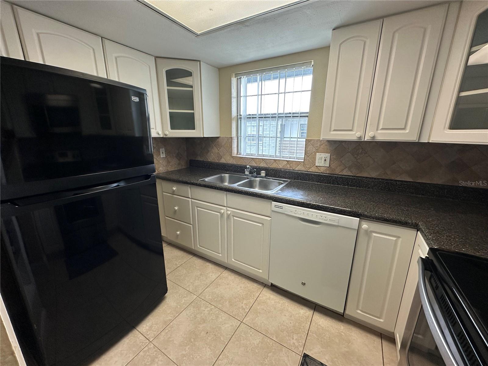 GOLFSIDE VILLAS CONDO - Residential