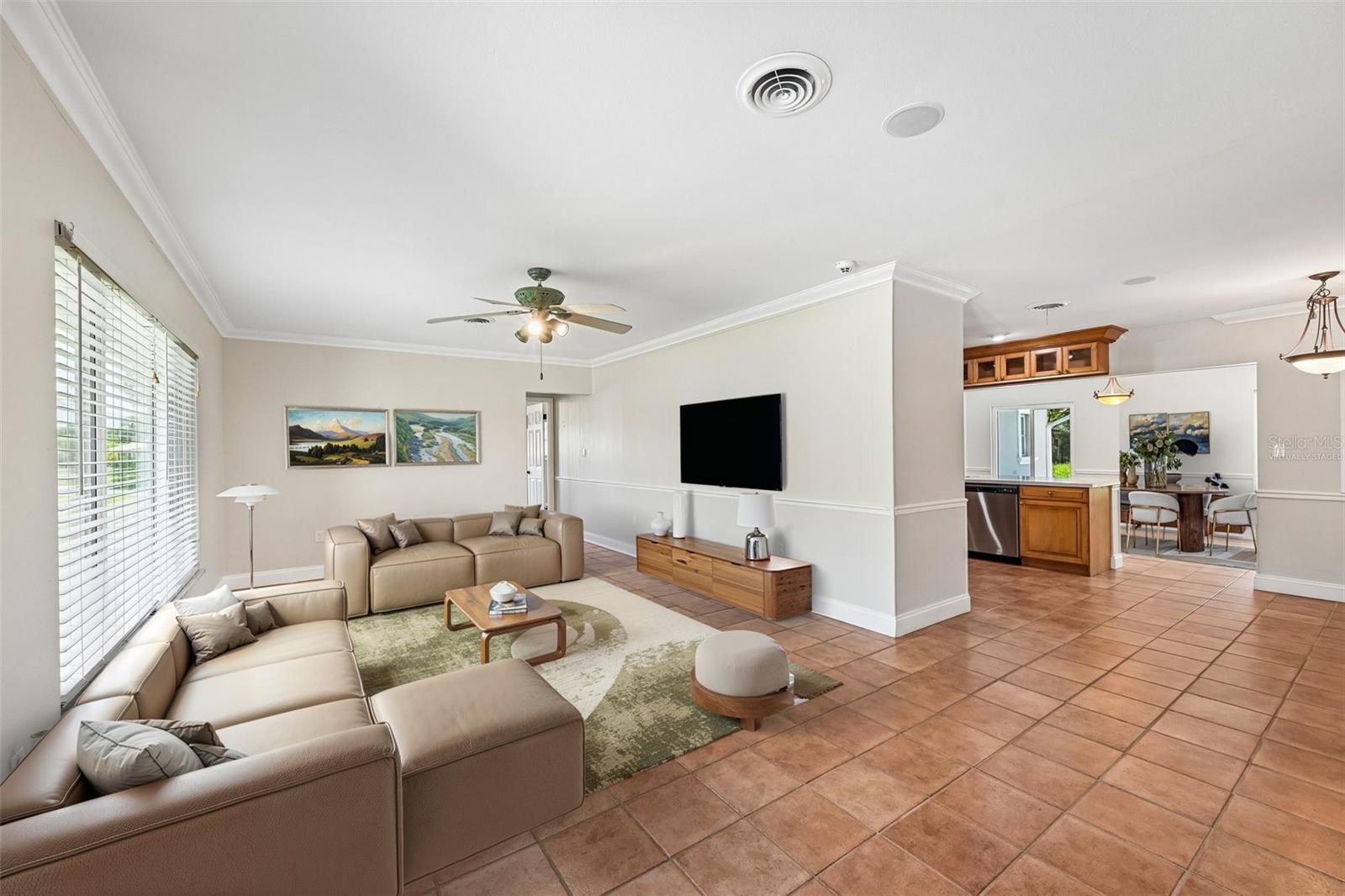 209 PALM AVENUE