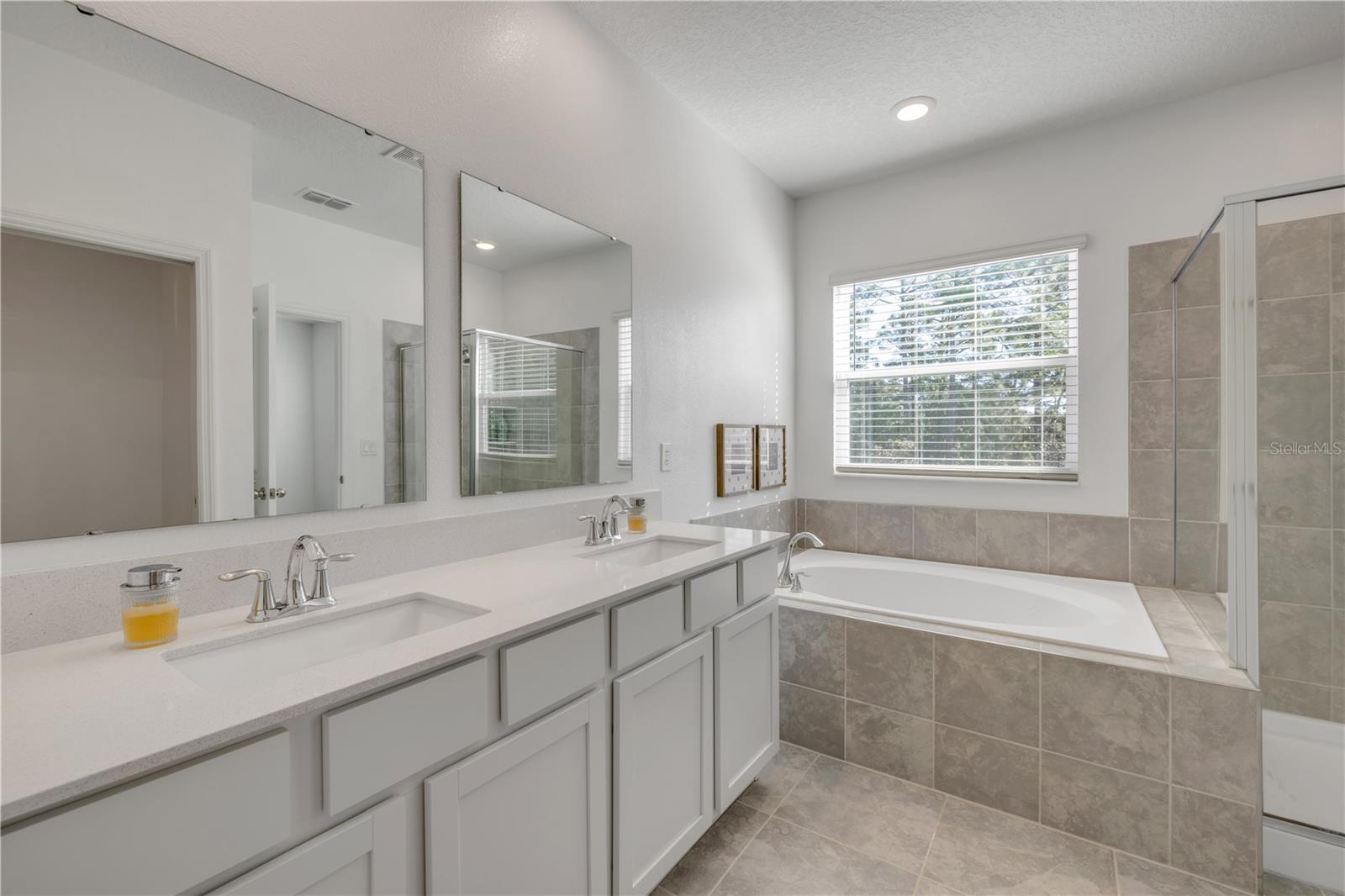 PARKS AT EDGEWATER - Residential