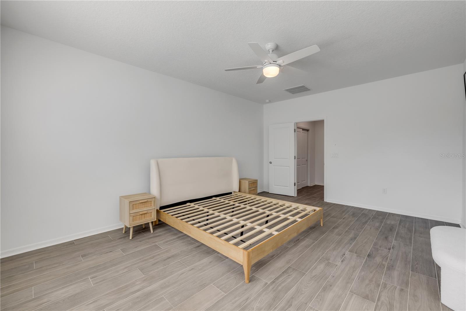 PARKS AT EDGEWATER - Residential