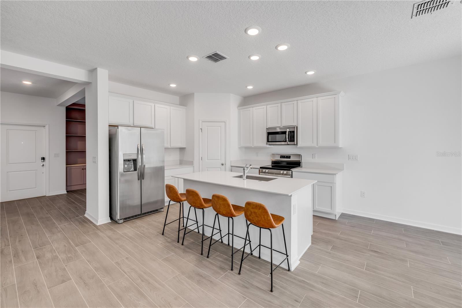 PARKS AT EDGEWATER - Residential