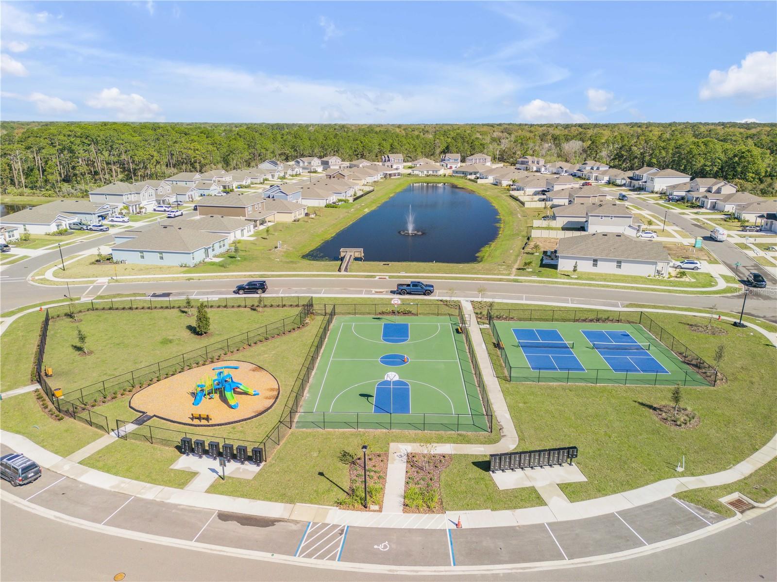 PARKS AT EDGEWATER - Residential